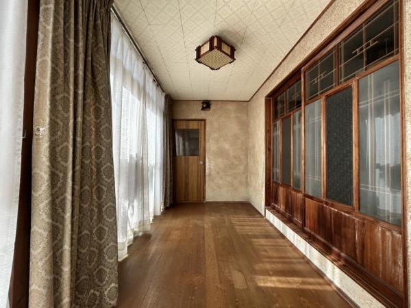 中古戸建 新居浜市西の土居町１丁目9-23 JR予讃線新居浜駅 380万円