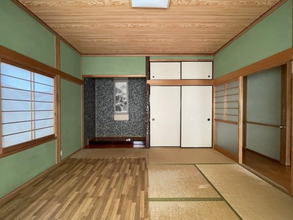 中古戸建 西条市大町250-63 JR予讃線伊予西条駅 830万円