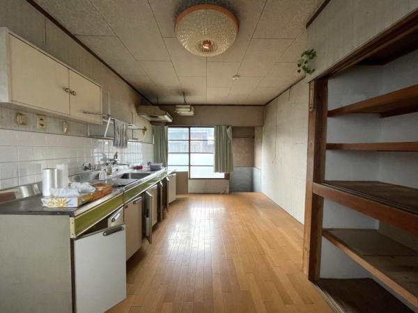 中古戸建 西条市丹原町石経842-1 JR予讃線玉之江駅 205万円