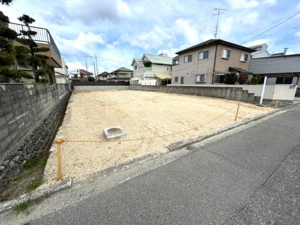 土地 今治市片山３丁目8-17 JR予讃線今治駅 1,650万円