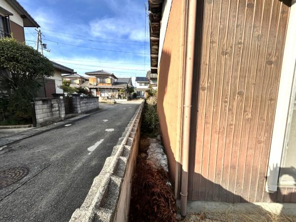 土地 新居浜市田の上２丁目14-28 JR予讃線多喜浜駅 780万円