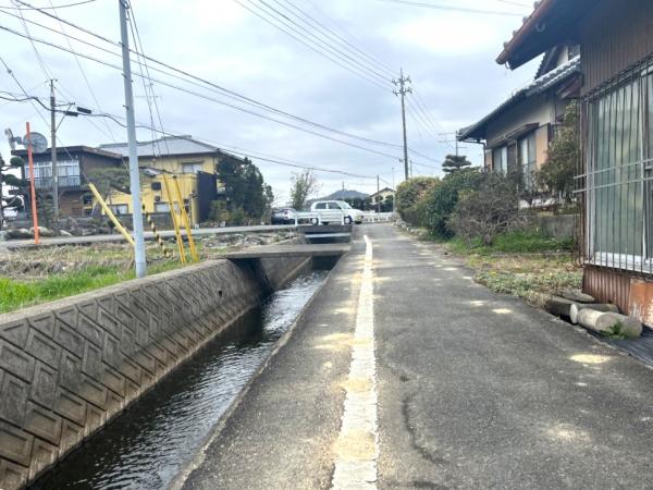 土地 今治市新谷24-2 JR予讃線伊予富田駅 680万円
