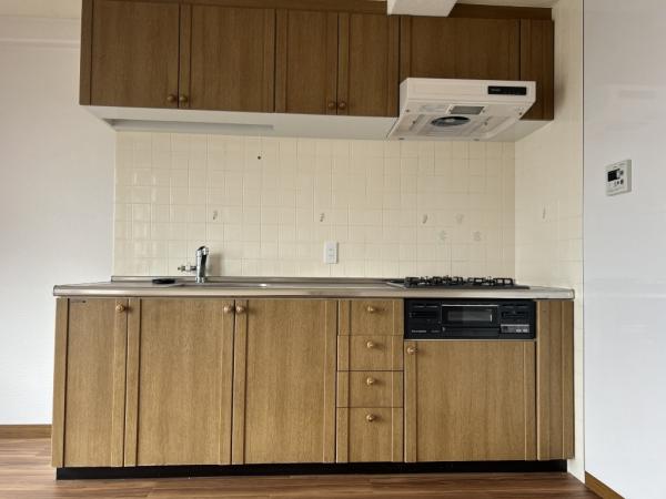 中古マンション 今治市東門町２丁目 JR予讃線今治駅 900万円