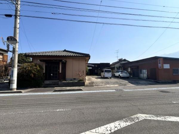 土地 新居浜市寿町7-39 JR予讃線新居浜駅 1,030万円