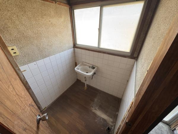 中古戸建 今治市上徳687-6 JR予讃線伊予富田駅 420万円