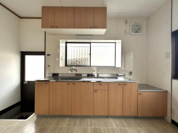 中古戸建 新居浜市中村２丁目1-36 JR予讃線新居浜駅 1,200万円