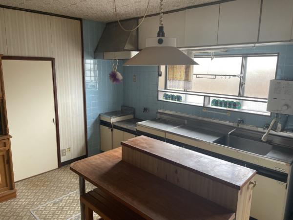 中古戸建 今治市桜井団地２丁目12-1 JR予讃線伊予富田駅 480万円