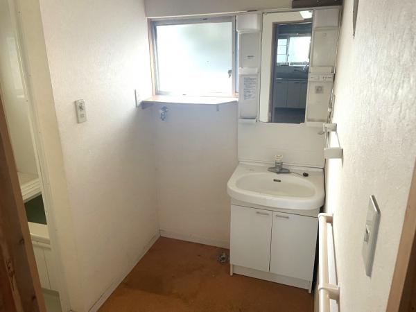 中古戸建 今治市山路 JR予讃線今治駅 880万円