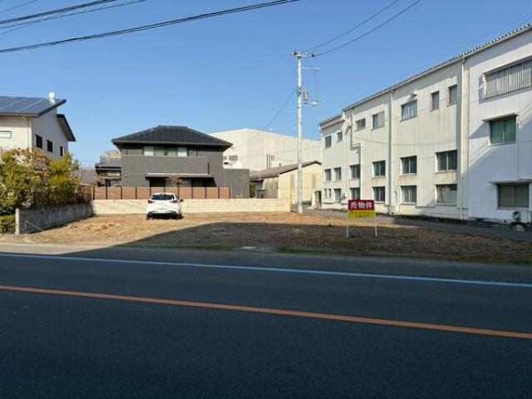 土地 西条市神拝甲 JR予讃線伊予西条駅 1,400万円