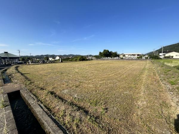 土地 新居浜市角野新田町２丁目 JR予讃線新居浜駅 80万円