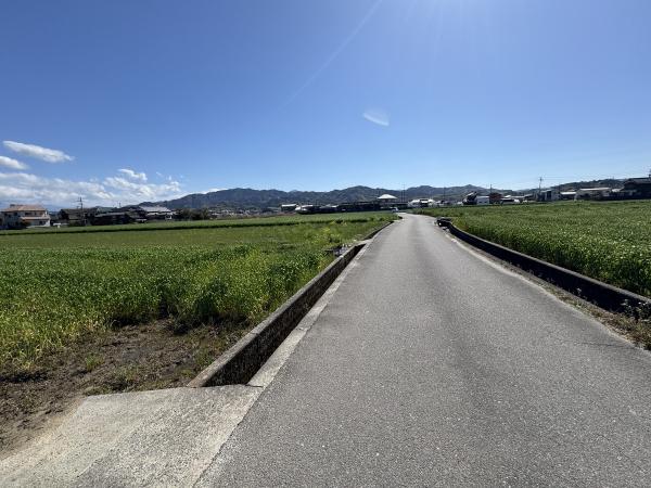 土地 今治市中寺 JR予讃線伊予富田駅 300万円