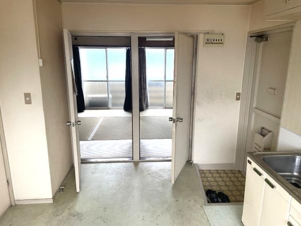 【不動産販売　愛媛総合】12493　中古マンション　今治市湊町1丁目 ダイニングキッチン