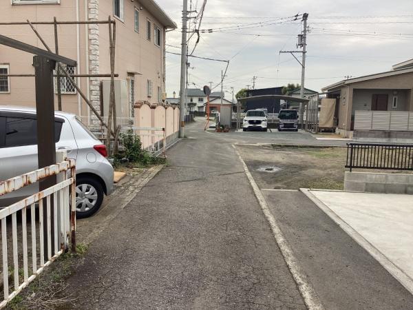 土地 新居浜市外山町 JR予讃線新居浜駅 748万円