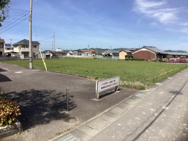 土地 新居浜市北内町１丁目 JR予讃線新居浜駅 816万円