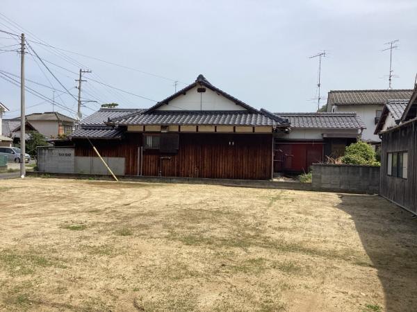 中古戸建 新居浜市垣生５丁目4-6 JR予讃線多喜浜駅 180万円