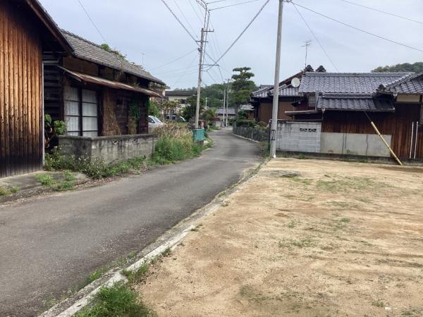 中古戸建 新居浜市垣生５丁目4-6 JR予讃線多喜浜駅 90万円