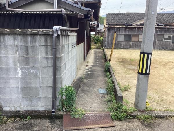 中古戸建 新居浜市垣生５丁目4-6 JR予讃線多喜浜駅 90万円