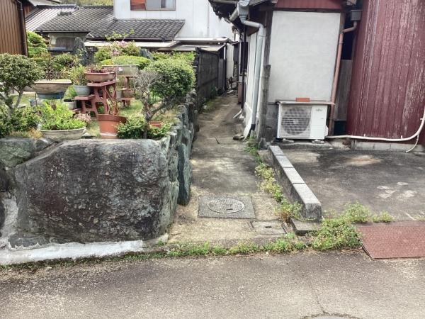 中古戸建 新居浜市垣生５丁目4-6 JR予讃線多喜浜駅 90万円