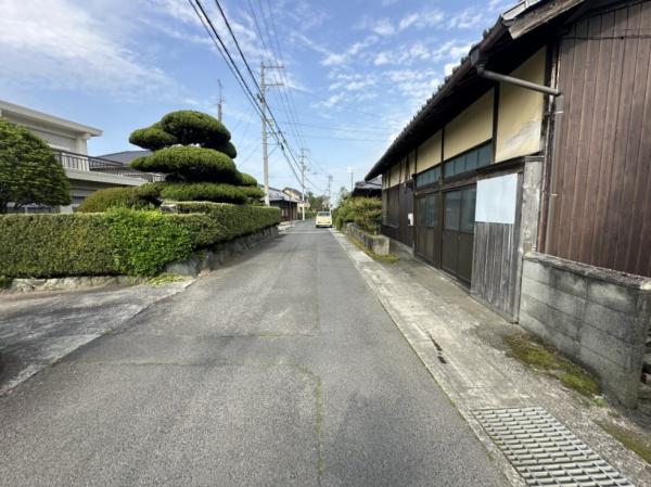 土地 四国中央市土居町野田乙855 JR予讃線赤星駅 530万円