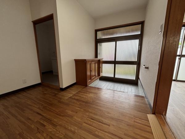 中古戸建 四国中央市豊岡町大町2540-3 JR予讃線伊予寒川駅 1,080万円