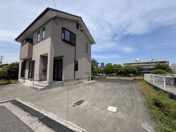 中古戸建 新居浜市松原町9-9 JR予讃線新居浜駅 1,430万円