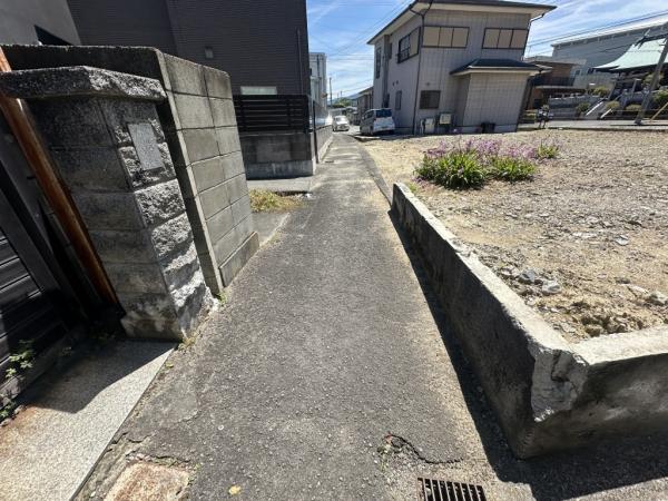 中古戸建 四国中央市川之江町1187-1、1186-5 JR予讃線川之江駅 50万円