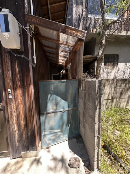 中古戸建 四国中央市川之江町1187-1、1186-5 JR予讃線川之江駅 50万円