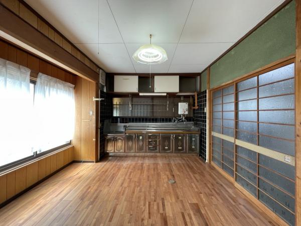 中古戸建 西条市河原津新田甲121-2、甲116-2 JR予讃線伊予三芳駅 560万円