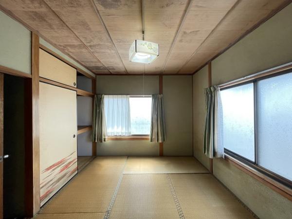 中古戸建 西条市河原津新田甲121-2、甲116-2 JR予讃線伊予三芳駅 560万円