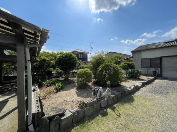 【不動産販売　愛媛総合】11949　中古住宅　西条市河原津新田 庭 