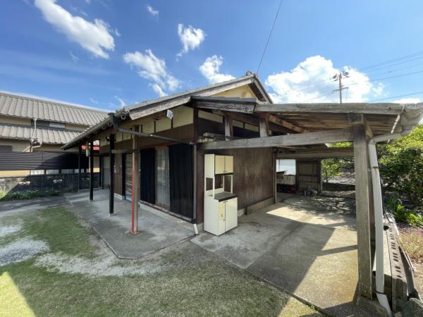 【不動産販売　愛媛総合】11949　中古住宅　西条市河原津新田 現地外観写真 