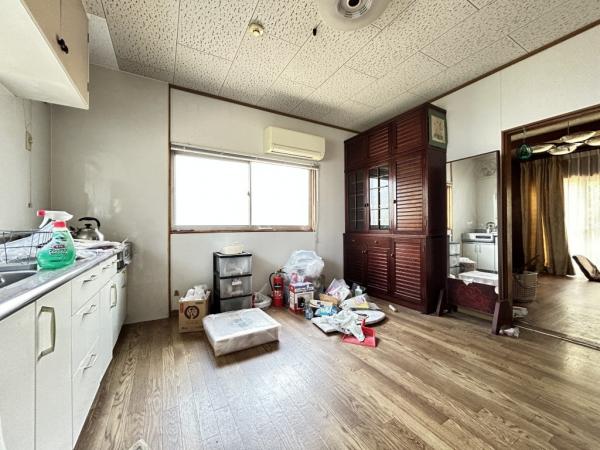中古戸建 新居浜市喜光地町１丁目 JR予讃線新居浜駅 1,380万円