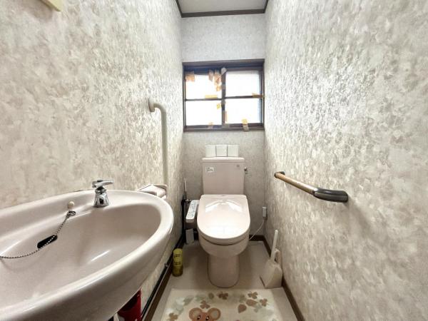 中古戸建 新居浜市寿町4-62 JR予讃線新居浜駅 100万円