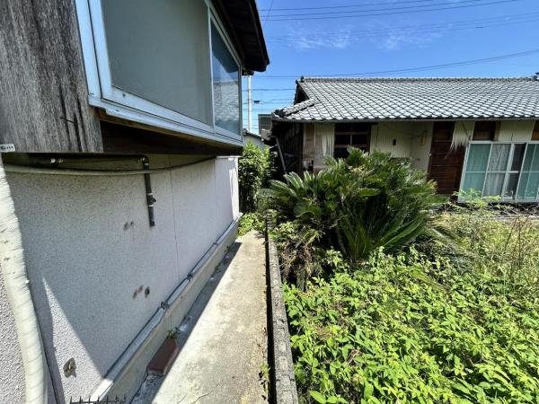 中古戸建 新居浜市寿町4-62 JR予讃線新居浜駅 100万円