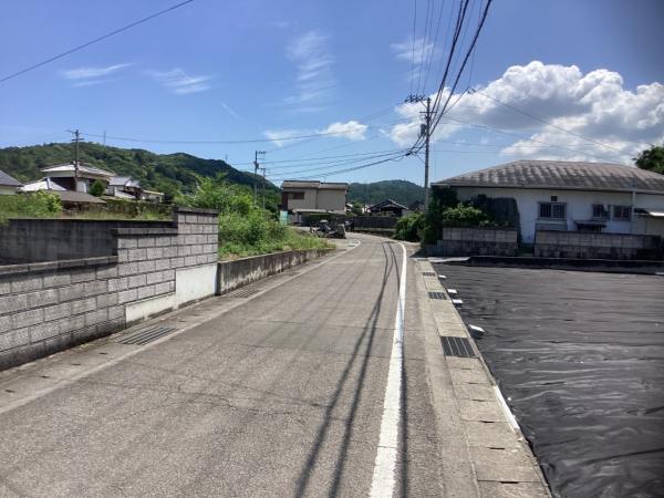 土地 新居浜市船木甲2074 JR予讃線多喜浜駅 310万円