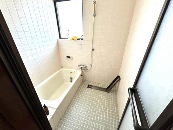 中古戸建 新居浜市上泉町7-2 JR予讃線新居浜駅 460万円