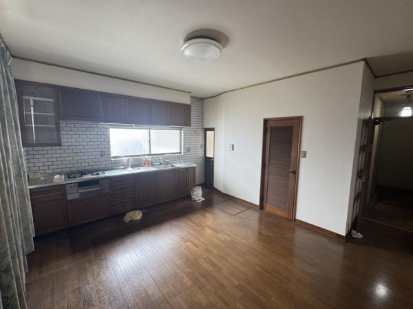 中古戸建 今治市八町西２丁目5-13 JR予讃線伊予富田駅 950万円