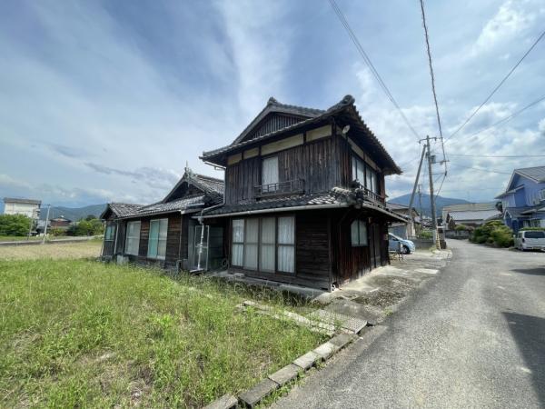 中古戸建 西条市氷見乙1733-2 JR予讃線伊予氷見駅 580万円