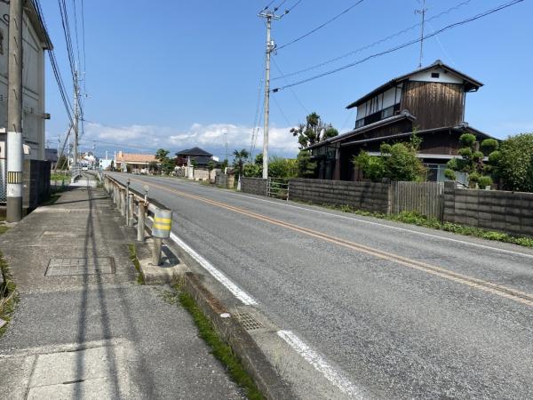 中古戸建 西条市洲之内甲476-1、474-4 JR予讃線石鎚山駅 330万円
