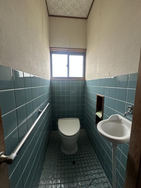 中古戸建 四国中央市寒川町1397-3 JR予讃線伊予寒川駅 550万円
