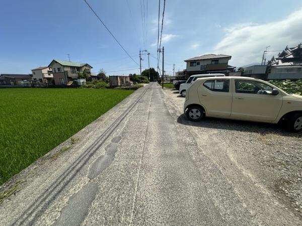 土地 四国中央市土居町中村679 JR予讃線伊予土居駅 140万円