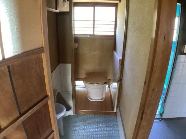 中古戸建 新居浜市吉岡町6-20 JR予讃線新居浜駅 120万円