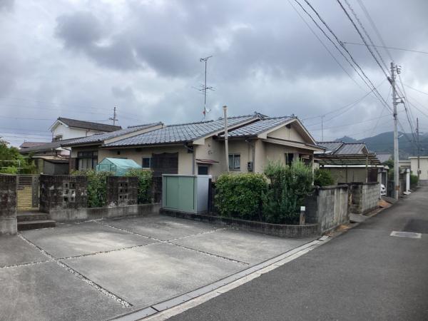中古戸建 新居浜市松神子２丁目 JR予讃線多喜浜駅 100万円