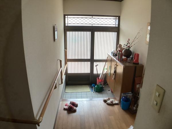 中古戸建 新居浜市松神子２丁目 JR予讃線多喜浜駅 100万円