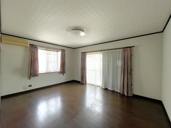 中古戸建 西条市天神1-120 JR予讃線伊予西条駅 1,700万円