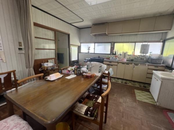 中古戸建 今治市新谷 JR予讃線伊予富田駅 680万円