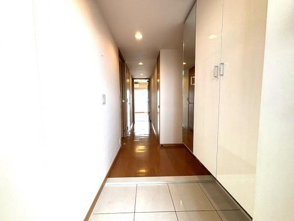 中古マンション 新居浜市庄内町１丁目13-17 JR予讃線新居浜駅 2,200万円