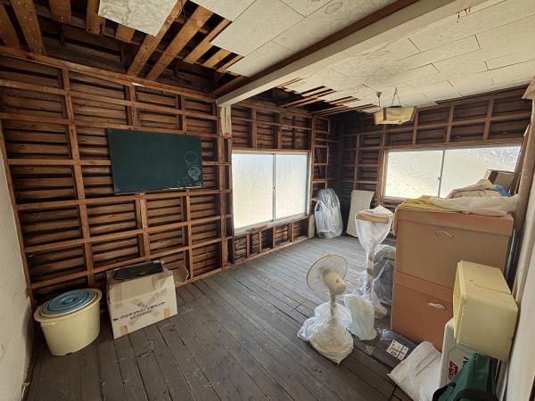 中古戸建 新居浜市桜木町14-13 JR予讃線多喜浜駅 400万円