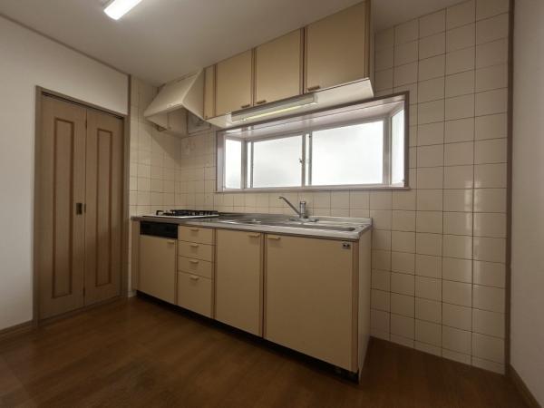 中古戸建 新居浜市庄内町１丁目 JR予讃線新居浜駅 1,780万円