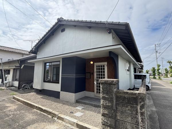 中古戸建 新居浜市港町18-27 JR予讃線新居浜駅 1,100万円